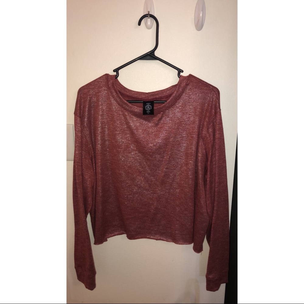 Red/Maroon long sleeve shimmer crop top